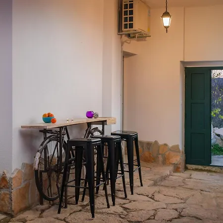 Holiday home Danica Krculj